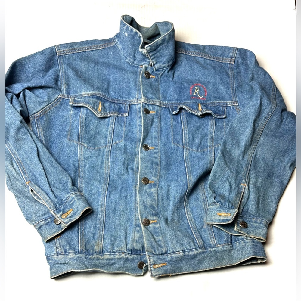 Riviera Las Vegas Hotel Casino Men’s Small Embroidered Denim Jean Jacket Vintage